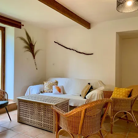 Domaine De La Licorne Holiday home *